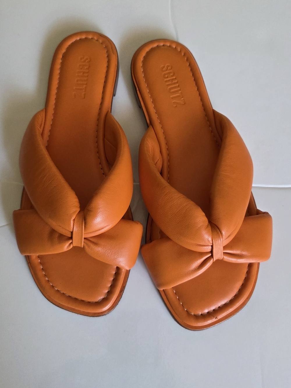 Schultz Women's Leather Fairy Puffy Slides Sandals Size 8